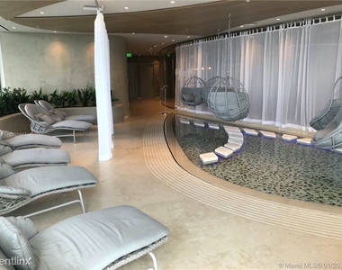 1000 Brickell Plz # 2409 A10805667 - Photo Thumbnail 15