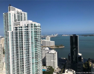 1010 Brickell Ave # 4601 A10816796 - Photo Thumbnail 4