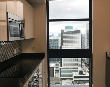 1010 Brickell Ave # 4601 A10816796 - Photo Thumbnail 9