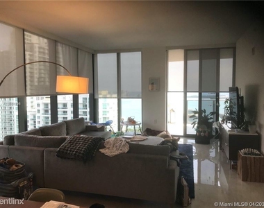 1010 Brickell Ave # 4601 A10816796 - Photo Thumbnail 5