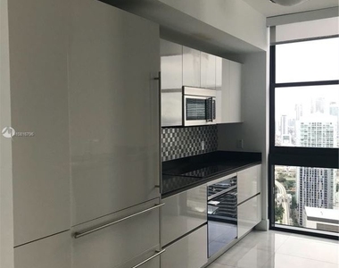 1010 Brickell Ave # 4601 A10816796 - Photo Thumbnail 16