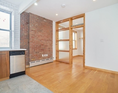 106 Bayard Street - Photo Thumbnail 1