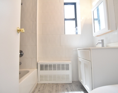 449 West 125th Street - Photo Thumbnail 4