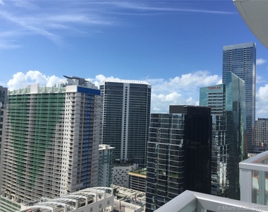 1060 Brickell Ave - Photo Thumbnail 1