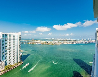 900 Brickell Key Blvd - Photo Thumbnail 23