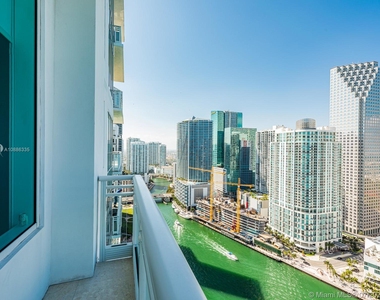 900 Brickell Key Blvd - Photo Thumbnail 31