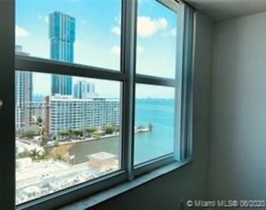 2000 N Bayshore Dr Apt 1607 - Photo Thumbnail 16