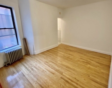 345 East 83rd Street Apt 13 - Photo Thumbnail 1