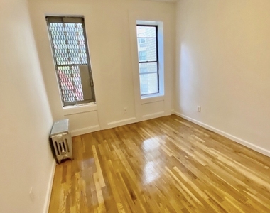 345 East 83rd Street Apt 13 - Photo Thumbnail 2