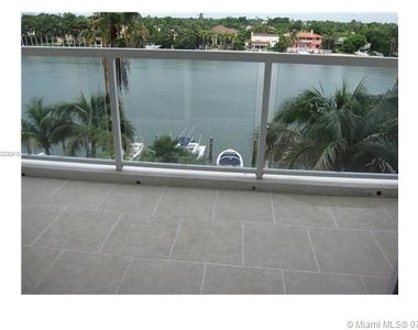 5600 Collins Ave - Photo Thumbnail 8