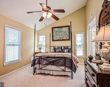 6587 Forsythia Street - Photo Thumbnail 29