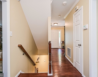 6587 Forsythia Street - Photo Thumbnail 12