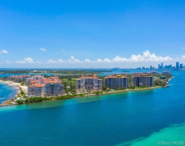 6835 Fisher Island Dr - Photo Thumbnail 0