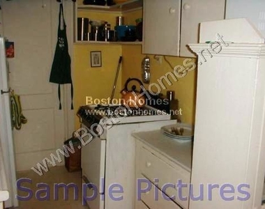 1175 Boylston St. - Photo Thumbnail 2