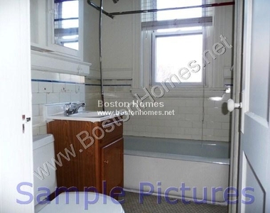 1175 Boylston St. - Photo Thumbnail 3