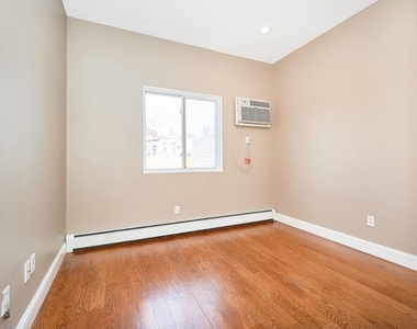 11 Ditmars Street #2 - Photo Thumbnail 7