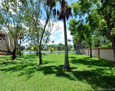 112 Riverwalk Cr - Photo Thumbnail 22