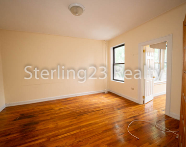 24-39 27th Street - Photo Thumbnail 4