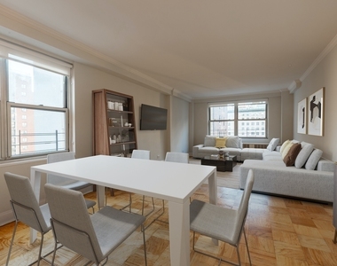 West 89 St  - Photo Thumbnail 2