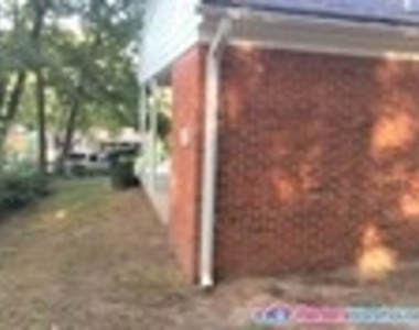 269 Florida Ave Sw - Photo Thumbnail 15