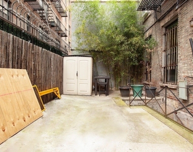 247 Mulberry Street - Photo Thumbnail 1