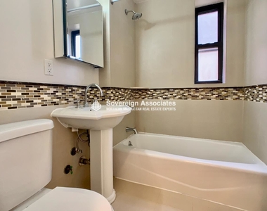 511 West 235th Street - Photo Thumbnail 9