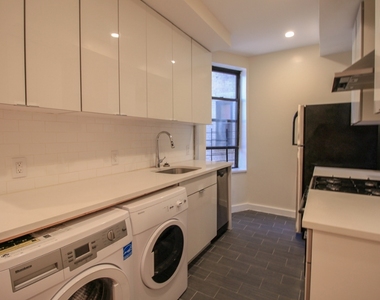 570 West 182nd Street - Photo Thumbnail 3