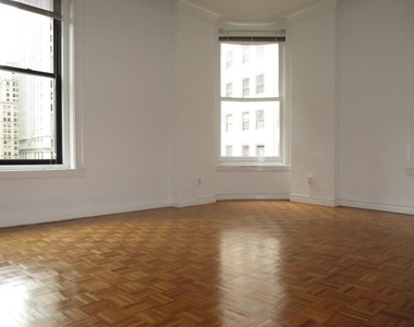 71 Broadway - Photo Thumbnail 2