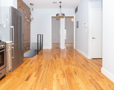 528 Grand St #1 - Photo Thumbnail 1