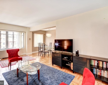 1711 Massachusetts Ave Nw #421 - Photo Thumbnail 4