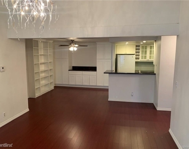 15511 Sherman Way Apt 16 - Photo Thumbnail 6