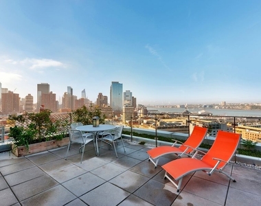 550 West 54th Street - Photo Thumbnail 4