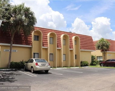 11328 Royal Palm Blvd - Photo Thumbnail 17