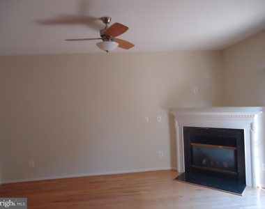 4105 Leclair Court - Photo Thumbnail 7