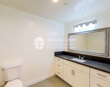 14934 Burbank Blvd Unit 101 - Photo Thumbnail 2