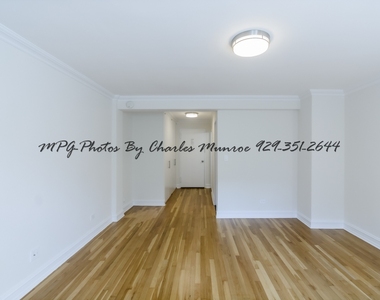 151 West 16th Street - Photo Thumbnail 1