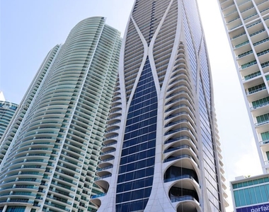 1000 Biscayne Blvd - Photo Thumbnail 17