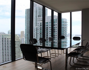 1010 Brickell Ave - Photo Thumbnail 24