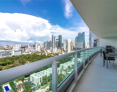 1643 Brickell Ave - Photo Thumbnail 35