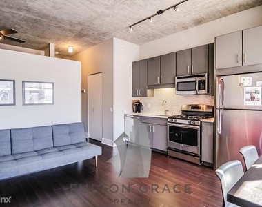 845 S Clark St 502 - Photo Thumbnail 2