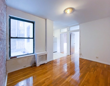 631 East 11th street - Photo Thumbnail 2