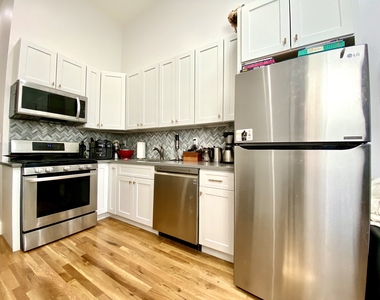 1420 Dekalb Ave 3r - Photo Thumbnail 10