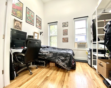 1420 Dekalb Ave 3r - Photo Thumbnail 0