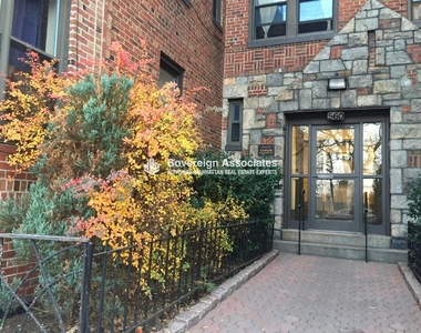 560 West 218th Street - Photo Thumbnail 12