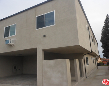 844 Centinela Ave - Photo Thumbnail 15