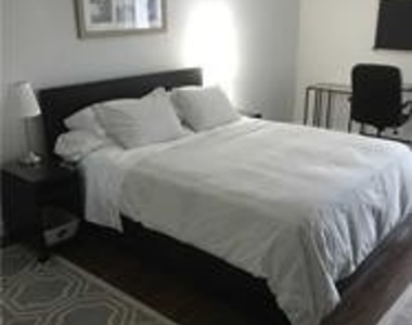 235 W Park Avenue  #205 - Photo Thumbnail 8