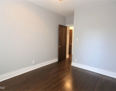 5304 N Ashland Ave 2 - Photo Thumbnail 14