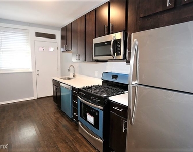 5304 N Ashland Ave 2 - Photo Thumbnail 1