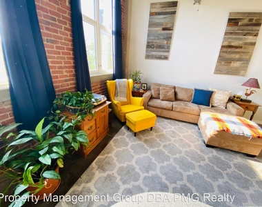 1203 N 3rd St #206 - Photo Thumbnail 9