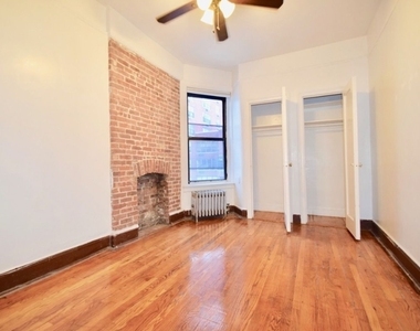 215 West 80th Street - Photo Thumbnail 9